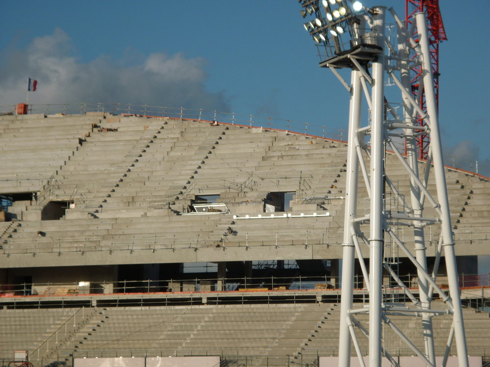 Vu de Ganay du virage sud coté Sud (présence des futurs rambarde intérieur (cela brille))