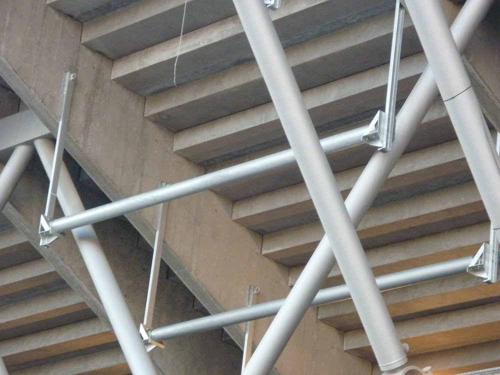 Futur point d'attache et de fixation de la futur charpente sous le virage sud.