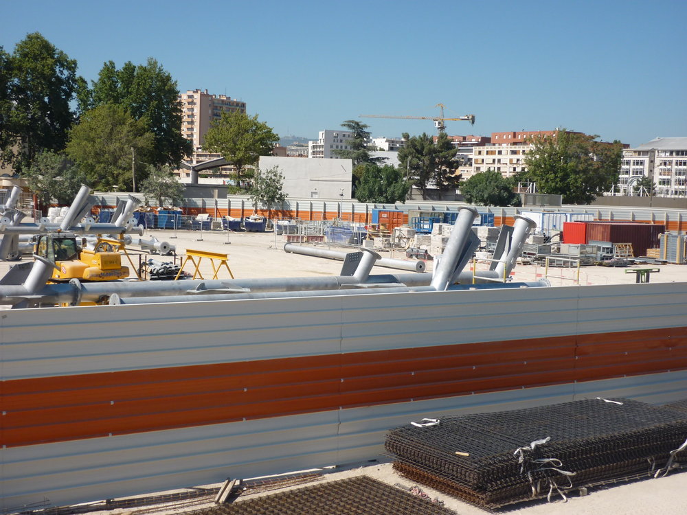 Vu d'un nouvel élément par rapport a hier (le premier sur la vu, il n'y a même pas la partie basse raccordé)