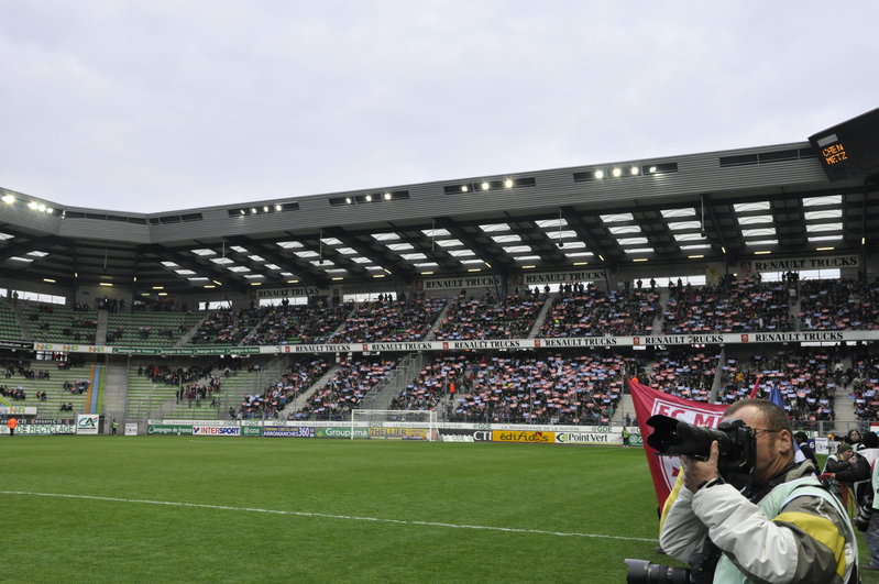 Tribune_renault_trucks_stade_michel_d'ornano.JPG