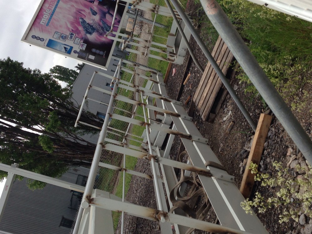 Les passerelles restantes a souder a la megapoutre