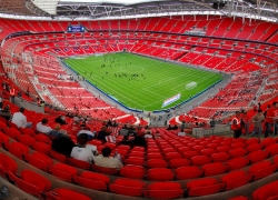 /uploads/stades/london-wembley-stadium9.jpg