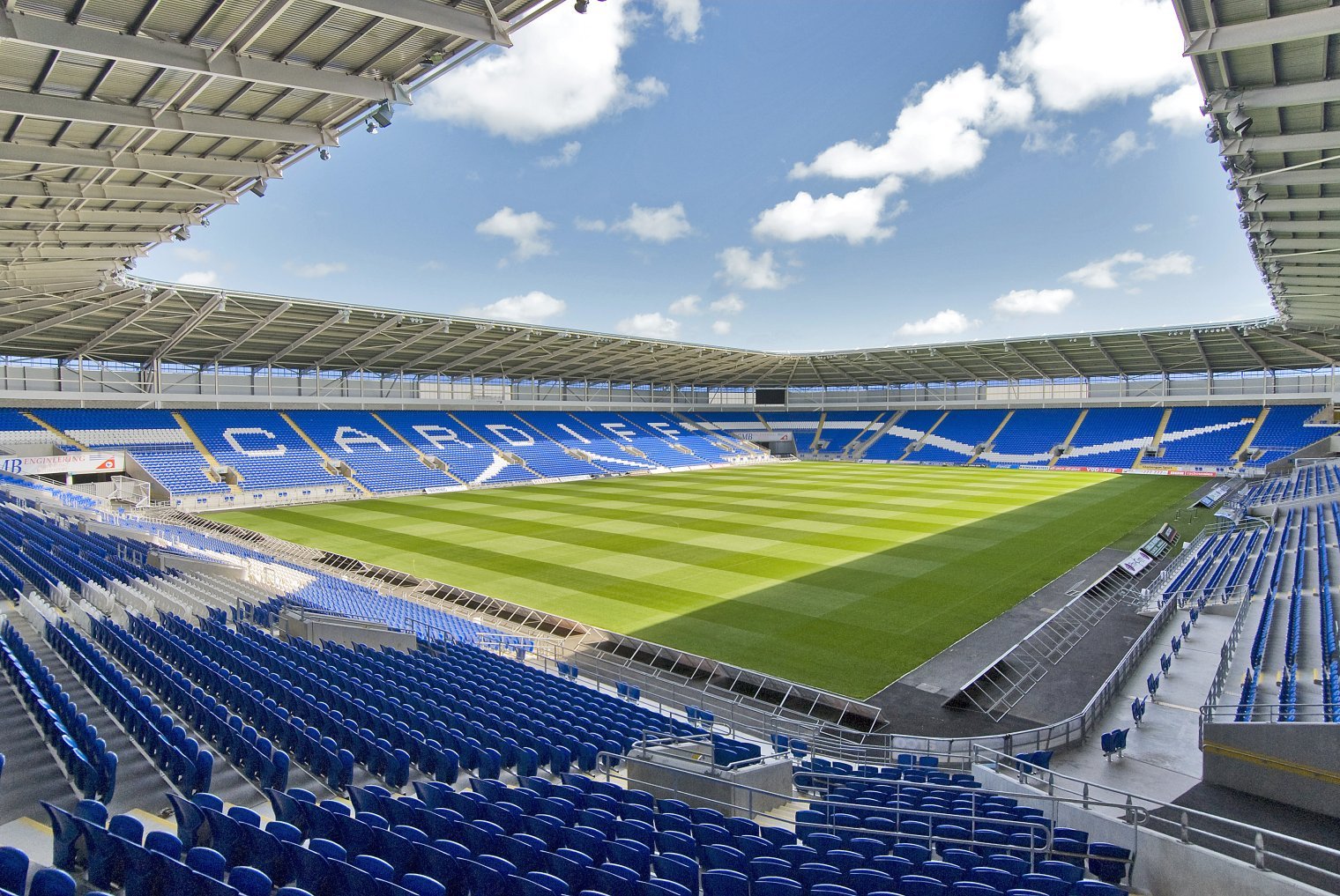 cardiff-city-stadium2.jpg