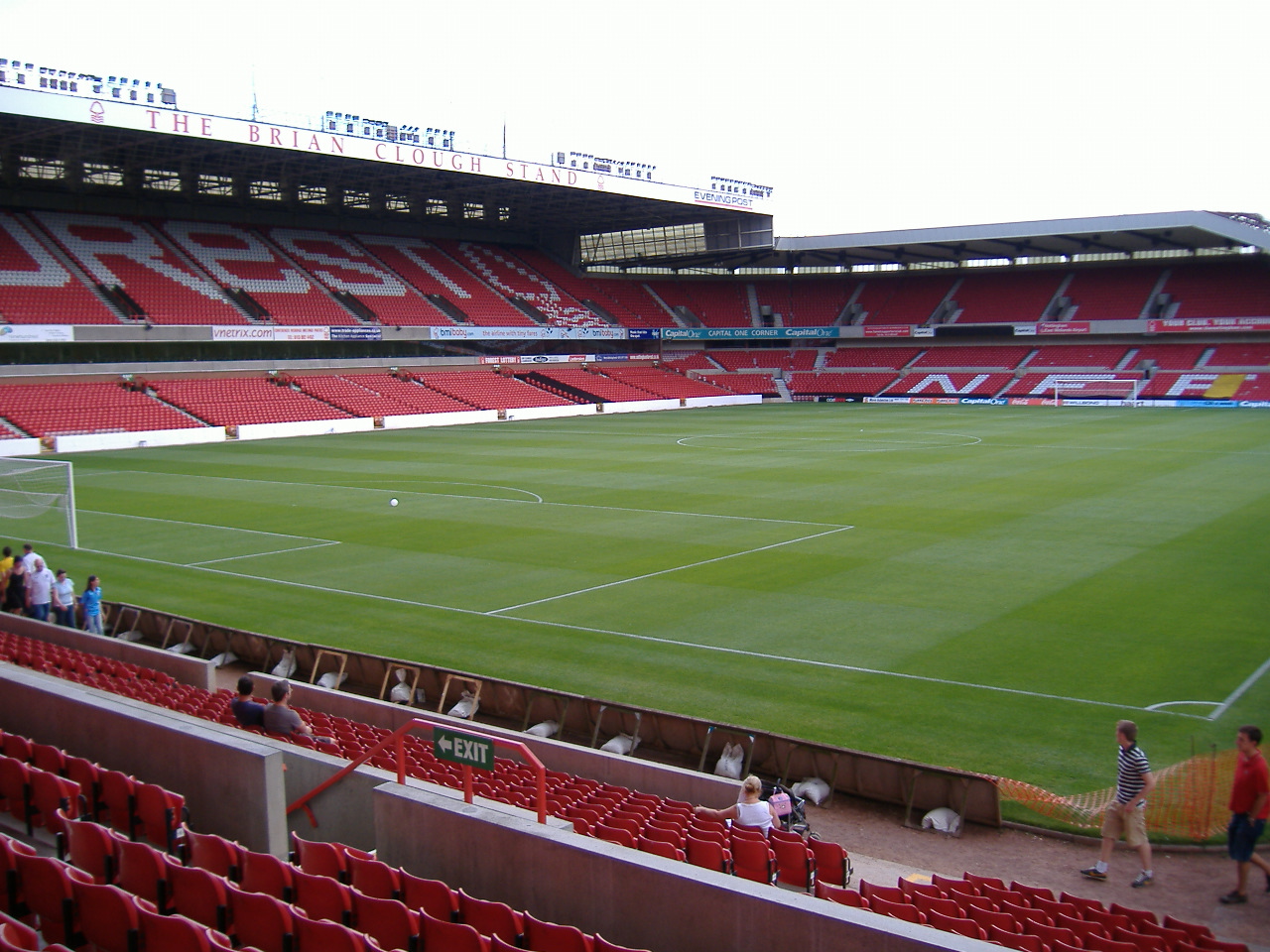 nottingham-forest-city-ground7.jpg