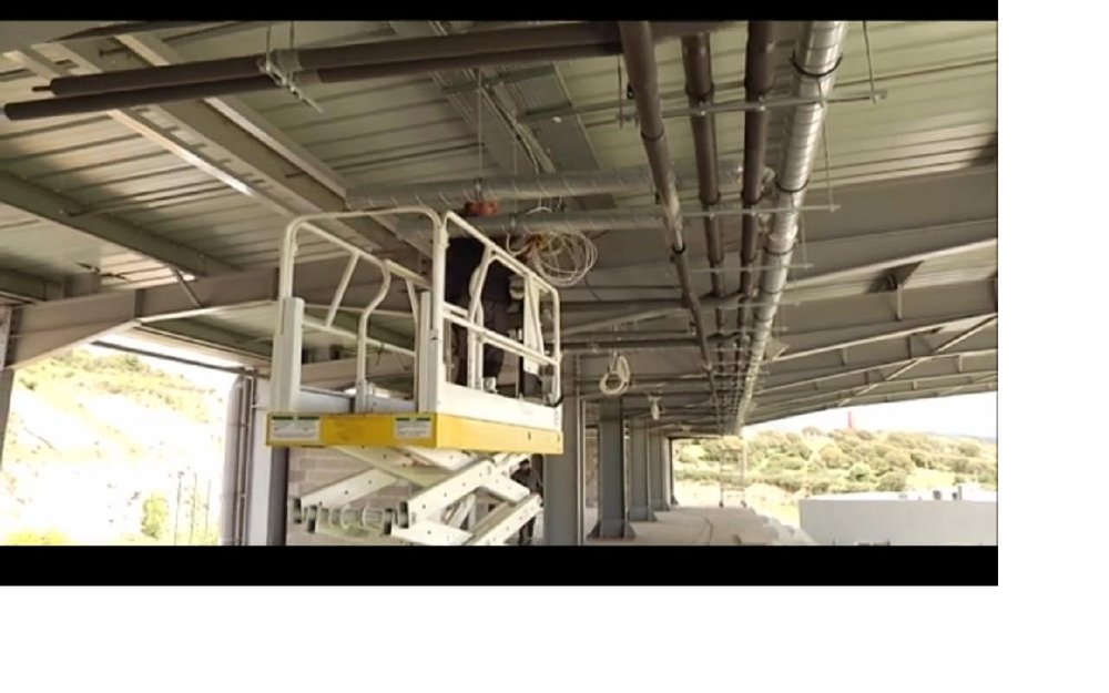 Travaux dans les futurs loges