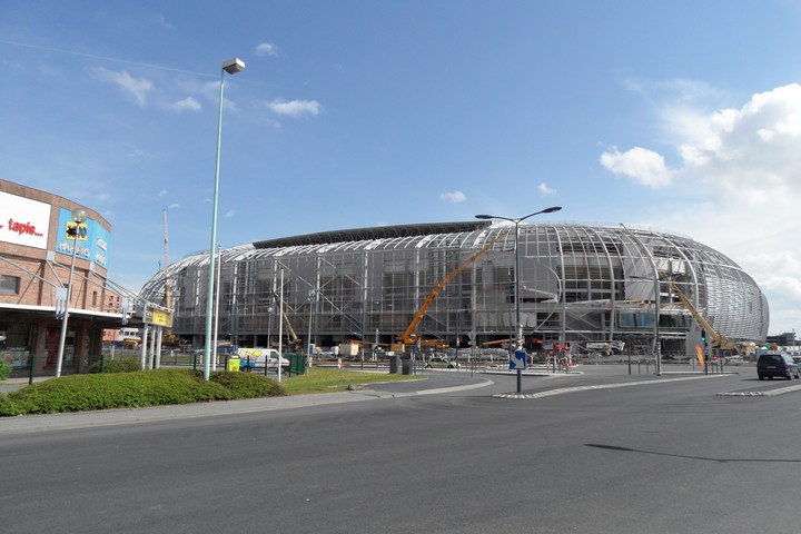 façade nord avec toiture amovible assez reculée