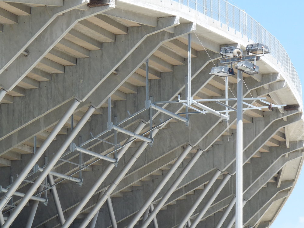 Conduit évacuation sous virage sud