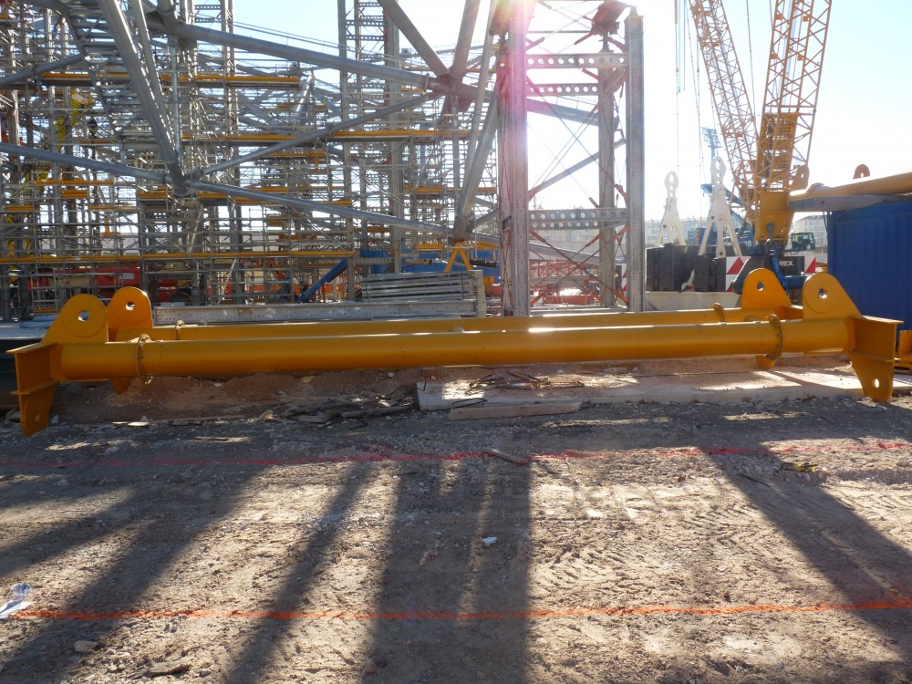 Palonnier pour soulever un colis simple