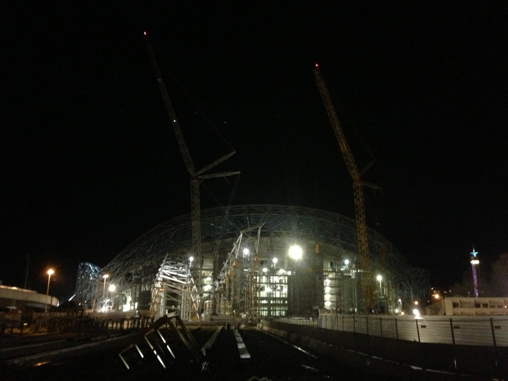 Parvis Ganay désertique ...