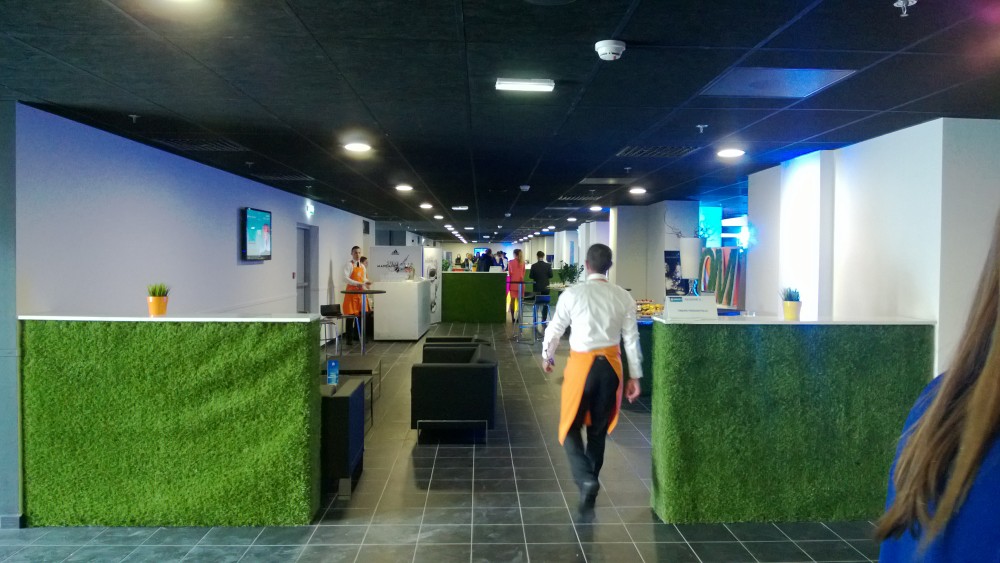Salon VIP, premier étage