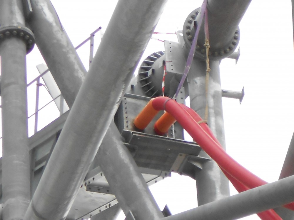 évacuation des eaux de la gouttière coté VS (provisoire).