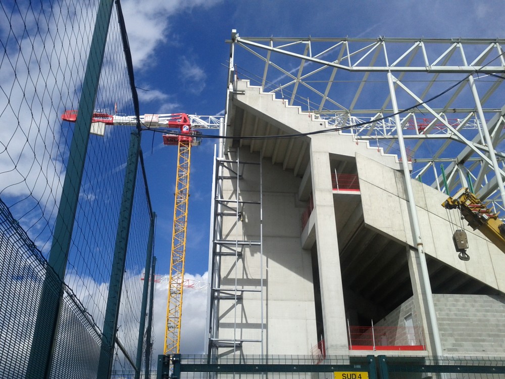 Mise en place de la structure pour le bardage