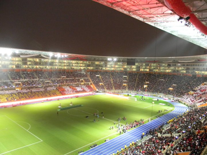 Estadio Nacional Lima 12_migöl.jpg