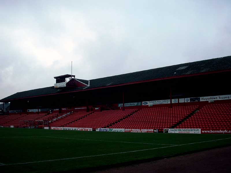 BarnsleyWestStand2003.jpg