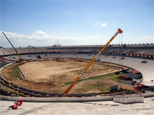 Porto Alegre (Estadio Beira Rio) 2.jpg