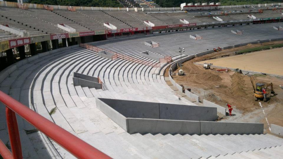 Porto Alegre (Estadio Beira Rio) 2.jpg