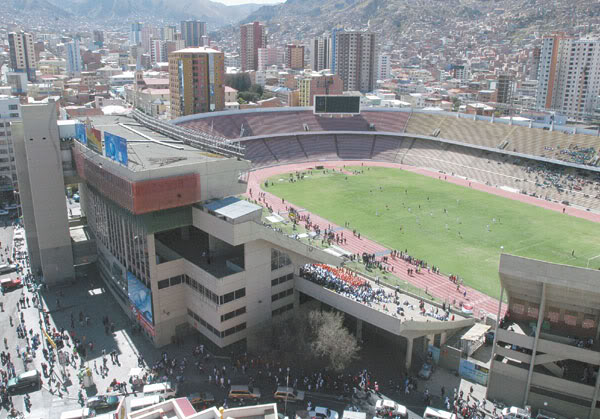 Estadio Hernando Siles6.jpg