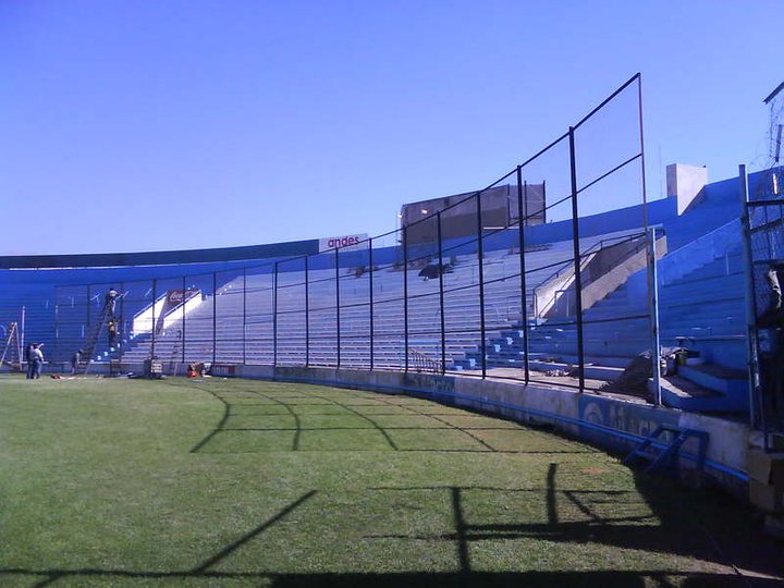 Estadio 23 de Agosto2.jpg