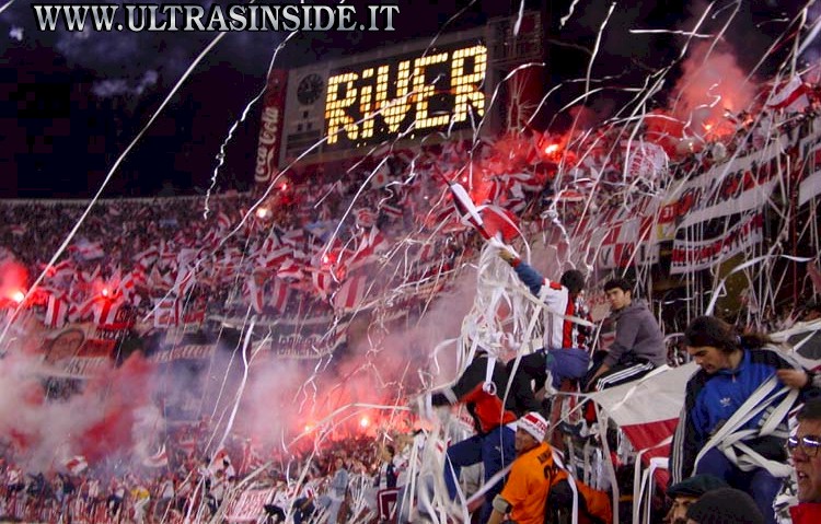 Monumental de River 1.jpg