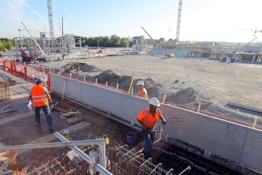 le-chantier-avance-a-pas-de-geant_1346862_920x612p.jpg