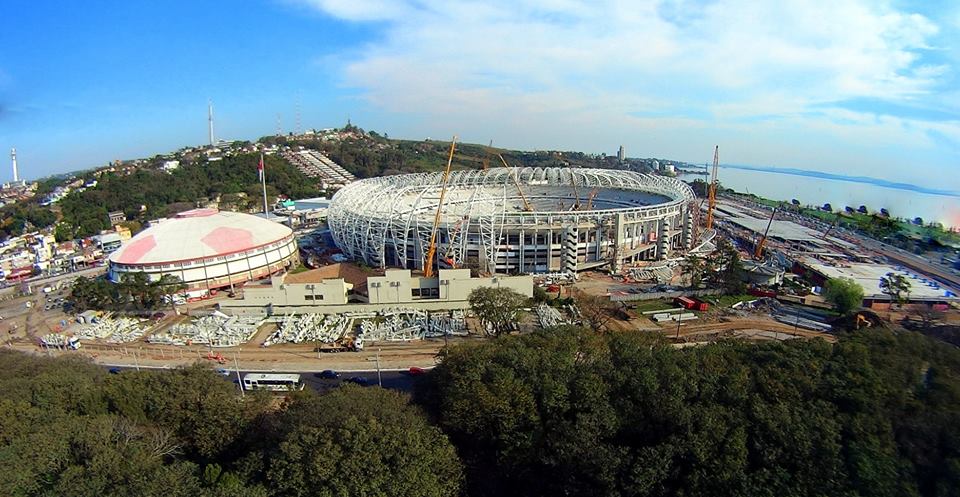 Porto Alegre (Estadio Beira Rio) 2.jpg