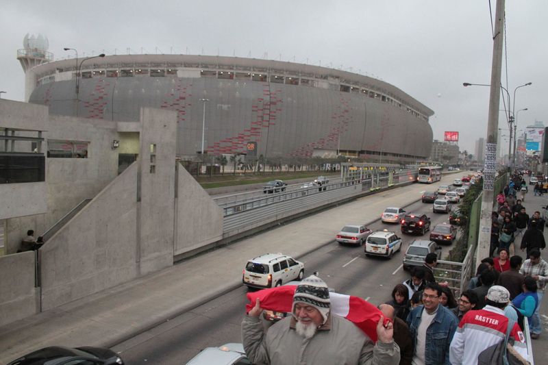 Estadio Nacional Lima 2_elcomercio.pe.jpg