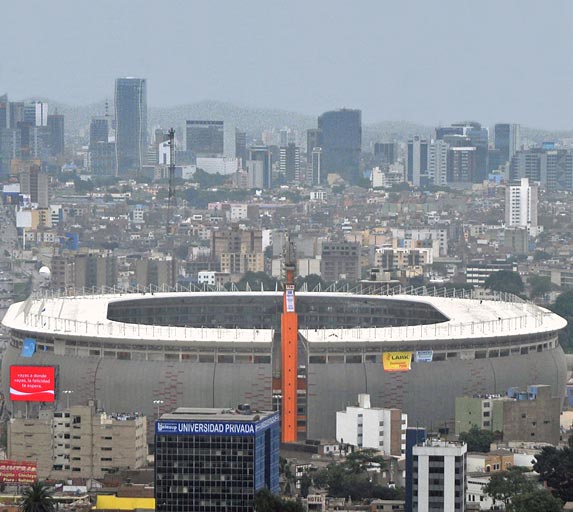 Estadio Nacional Lima 27.jpg