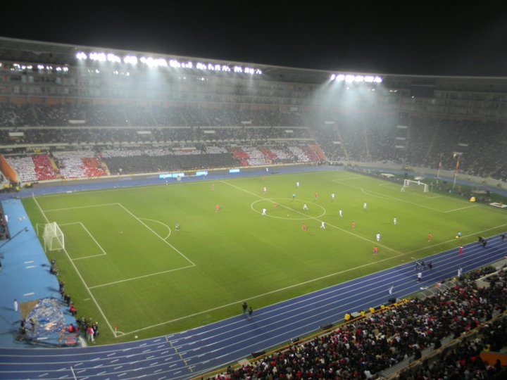 Estadio Nacional Lima 19_migöl.jpg