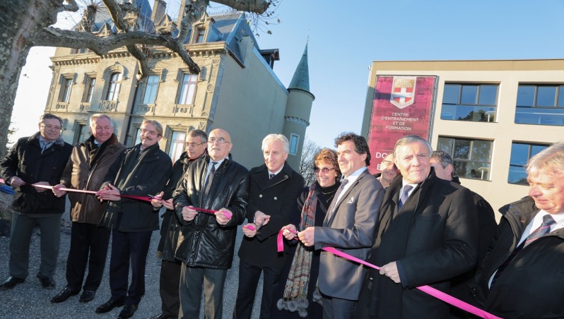 inauguration centre entrainement evian (chateau).jpg