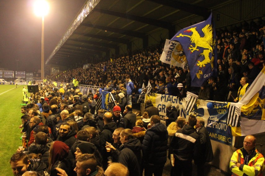 stade briochin face a Lens.jpg