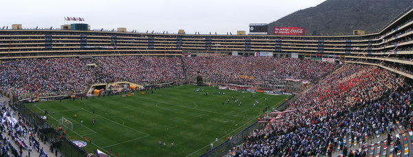 Estadio_Monumental.jpg