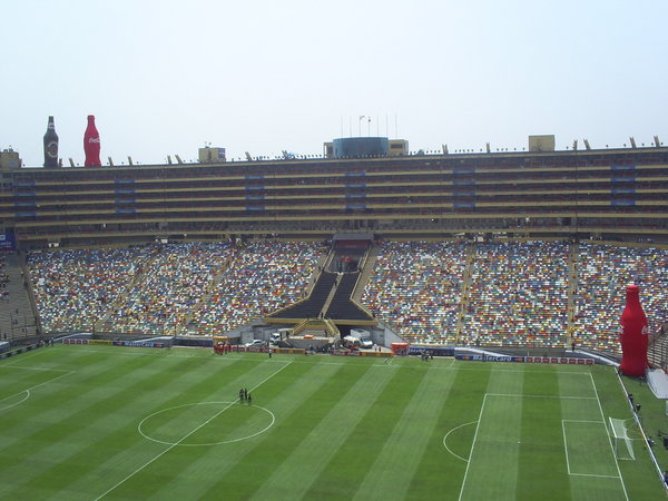 Estadio_Monumental3.jpg
