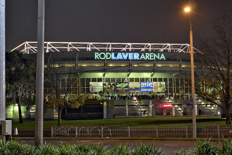 Rod_laver_arena_by_night.jpg