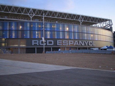 800px-Estadi_de_Cornellà_-_El_Prat.jpg