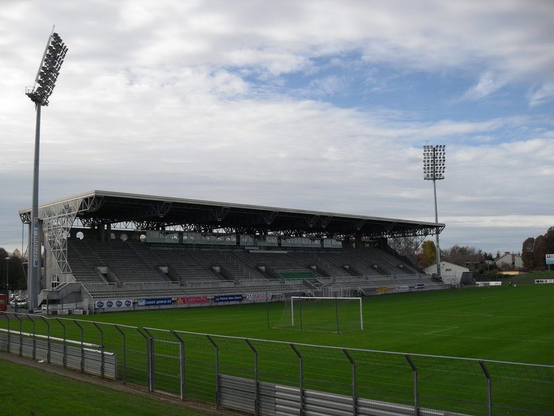 Stade_du_Hameau.jpg