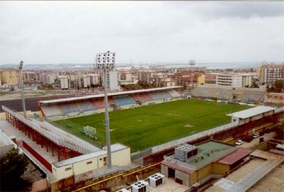 Stadio Ezio Scida.jpg