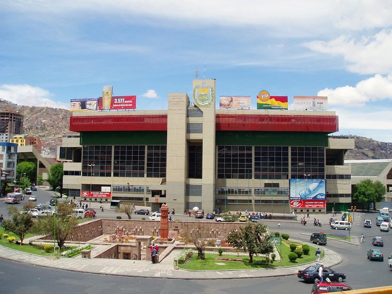 Estadio Hernando Siles9.jpg