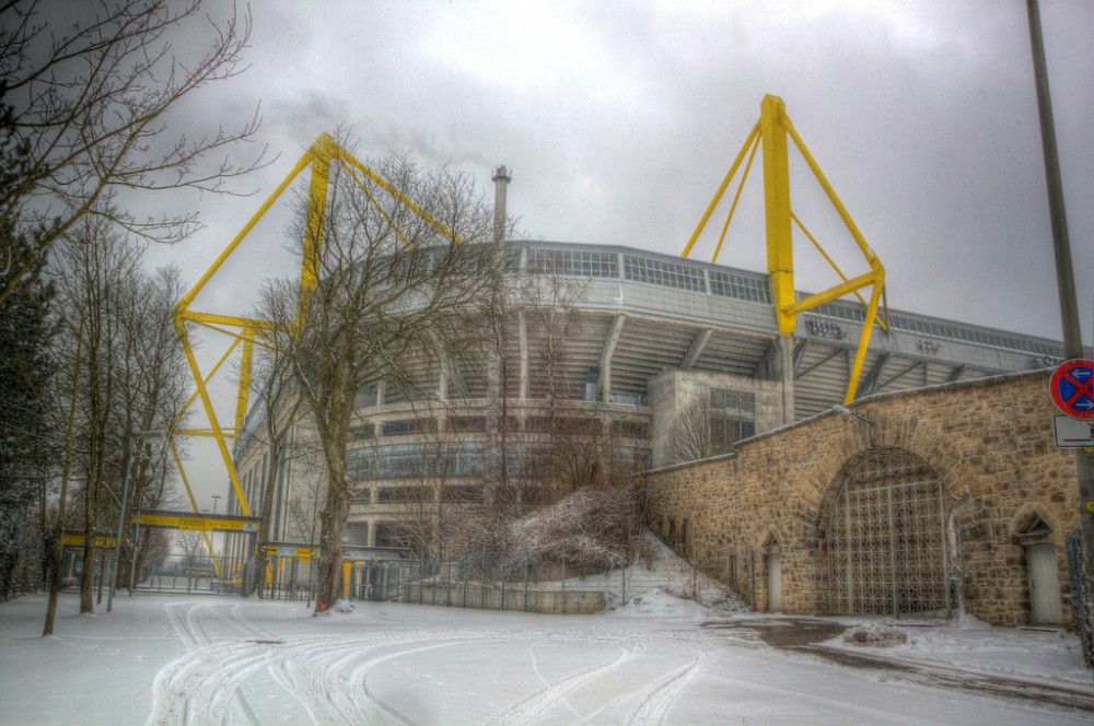 Dortmund Westfalenstadion 1.jpg
