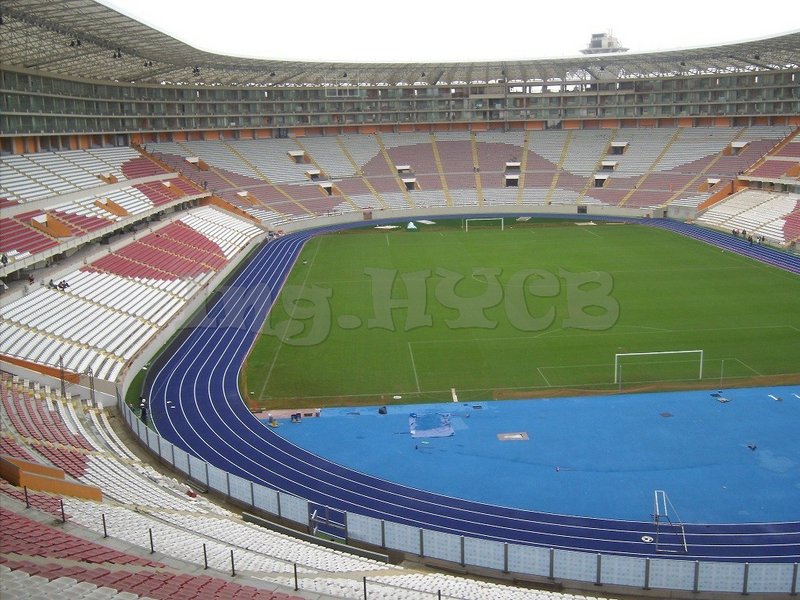 Estadio Nacional Lima 1_herbard.jpg