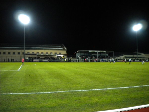 Stade_des_Ménilles_3.JPG