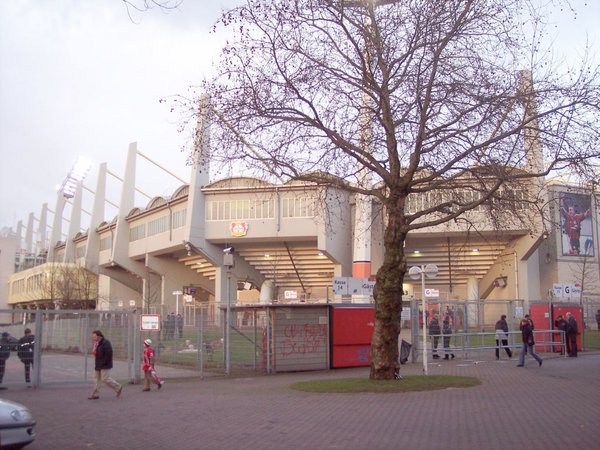 Bay_Arena_Leverkusen_002.jpg