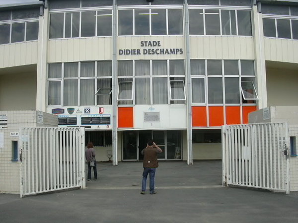 stade-didier-deschamps-bayonne-02.jpg