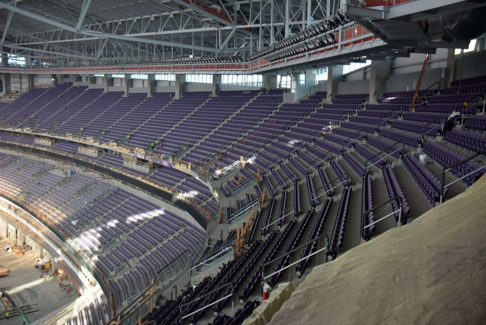 vikings_stadium216.jpg