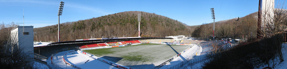 Panorama_Erzgebirgsstadion_Block_A-B_24.01.2006.jpg