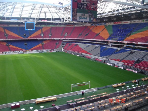 Amsterdam_ArenA.JPG