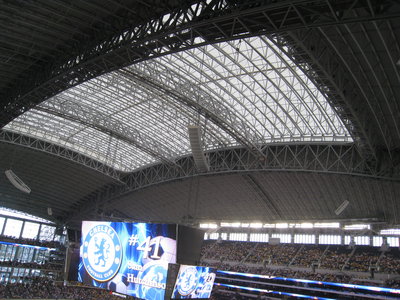 Cowboys_stadium_roof.JPG